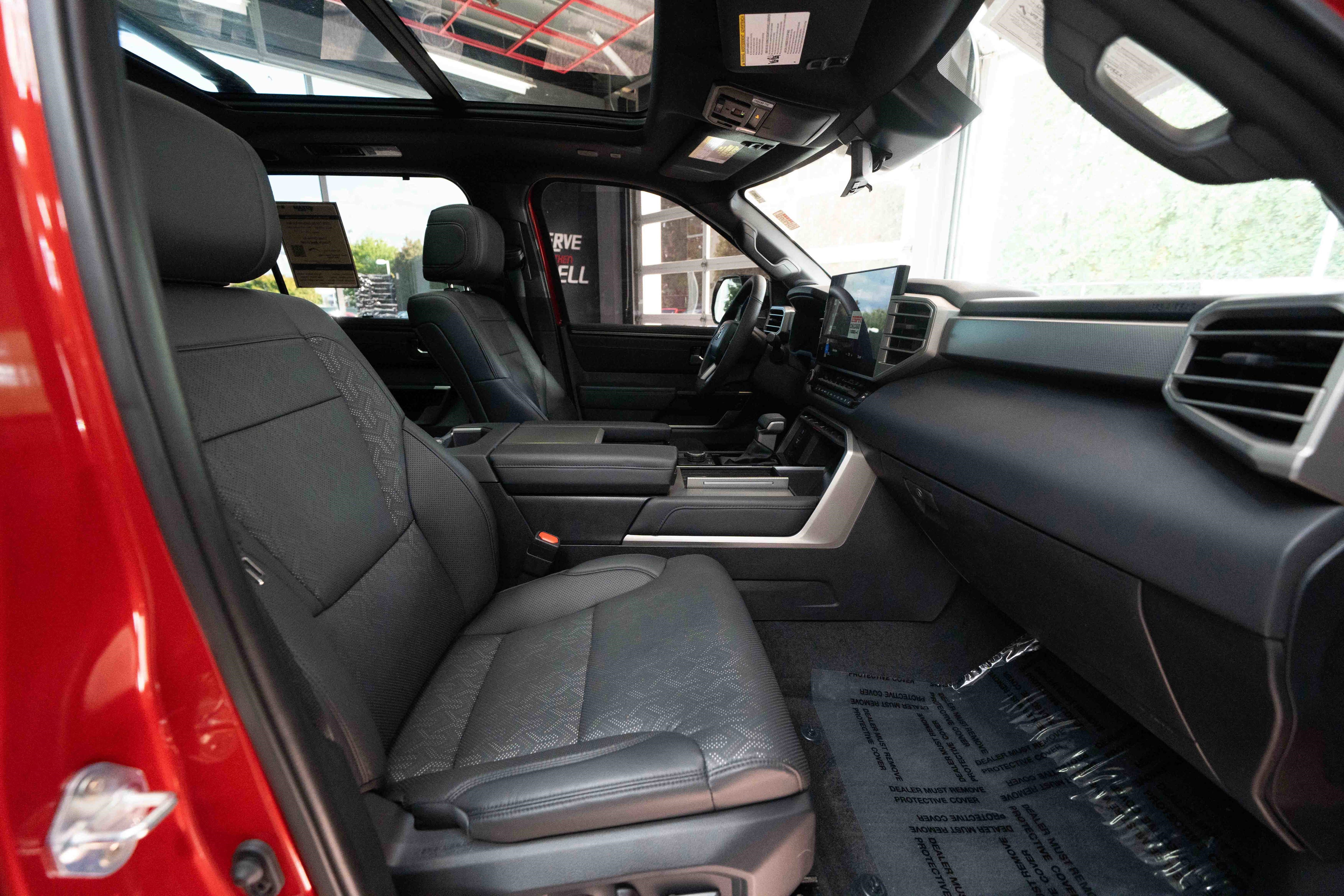 Used 2025 Toyota Sequoia Limited w/ Tow Technology Package image 27