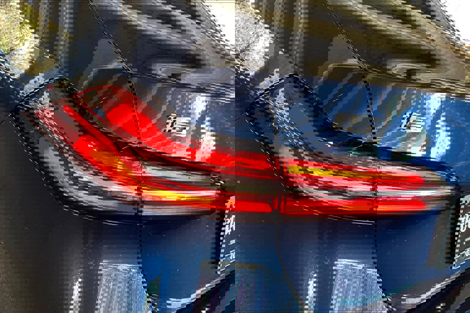 Used 2025 BMW i5 eDrive40i image 28