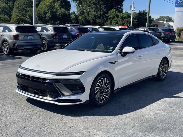 Certified 2026 Hyundai Sonata Limited FWD image 3