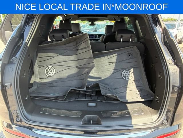 Used 2023 Buick Enclave Avenir AWD/4WD image 21
