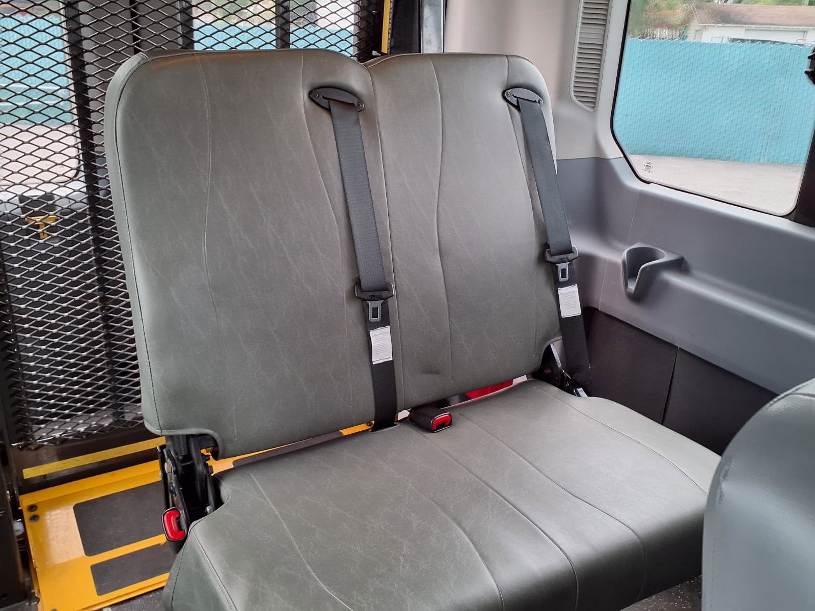 Used 2016 Ford Transit 350 XL image 15