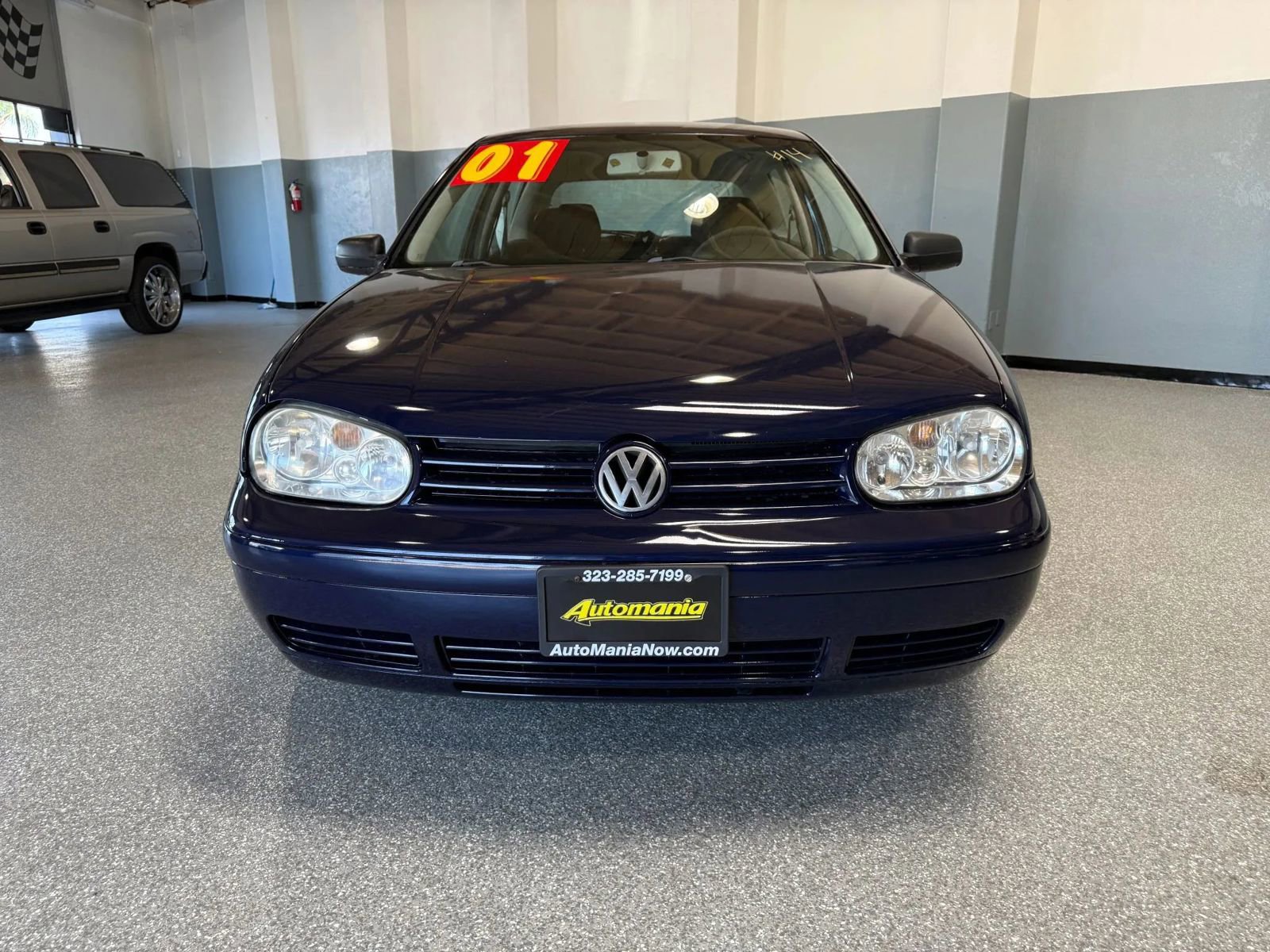 Used 2001 Volkswagen Golf GL image 2