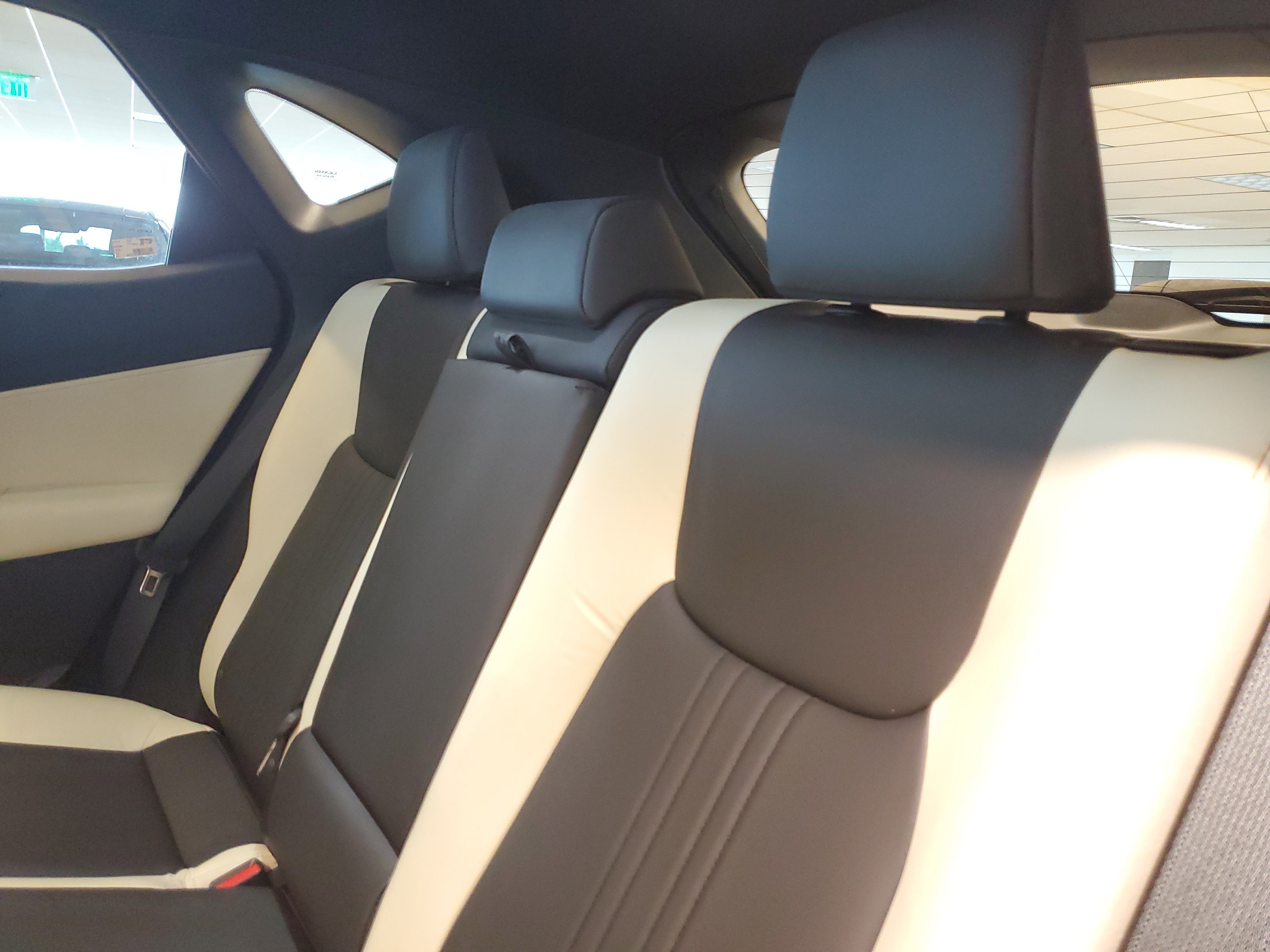 Certified 2024 Lexus NX 250 FWD image 12