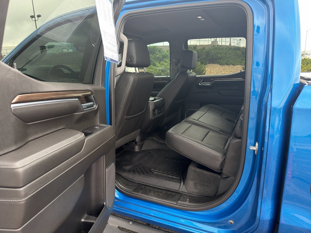 Certified 2022 Chevrolet Silverado 1500 LT Trail Boss w/ LT Trail Boss Premium Package AWD/4WD image 19