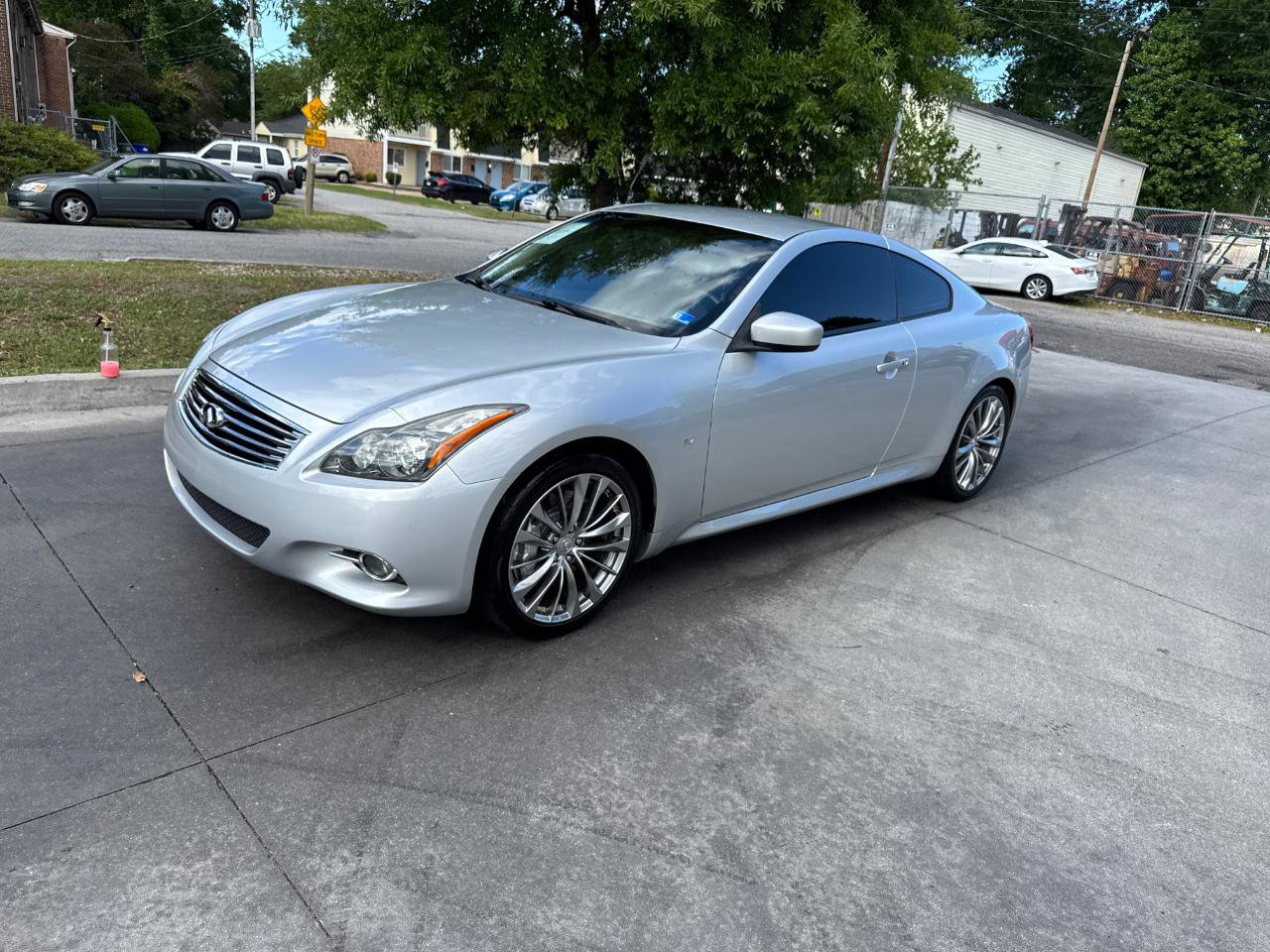 Used 2015 INFINITI Q60 Journey RWD image 7