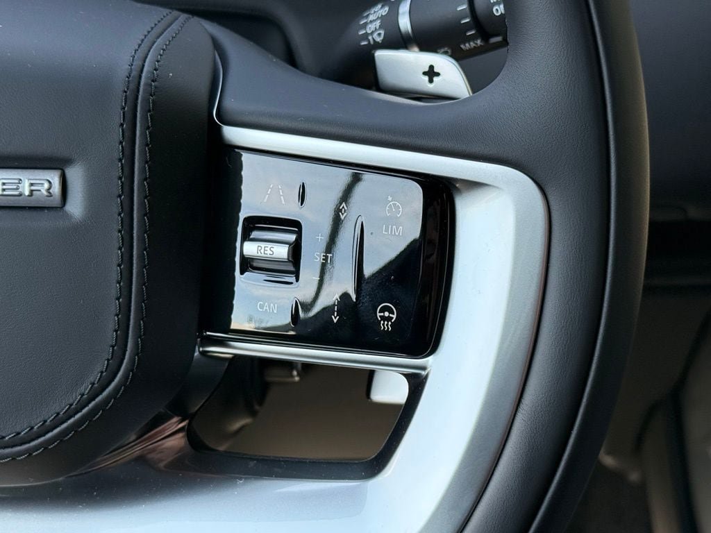 New 2026 Land Rover Range Rover SE AWD/4WD image 19