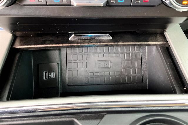 Certified 2022 Ford F250 Lariat w/ Lariat Ultimate Package image 23
