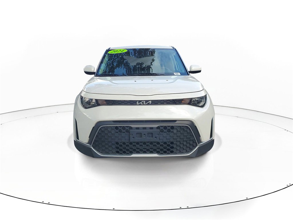 Certified 2024 Kia Soul LX w/ Option Group 015 image 2