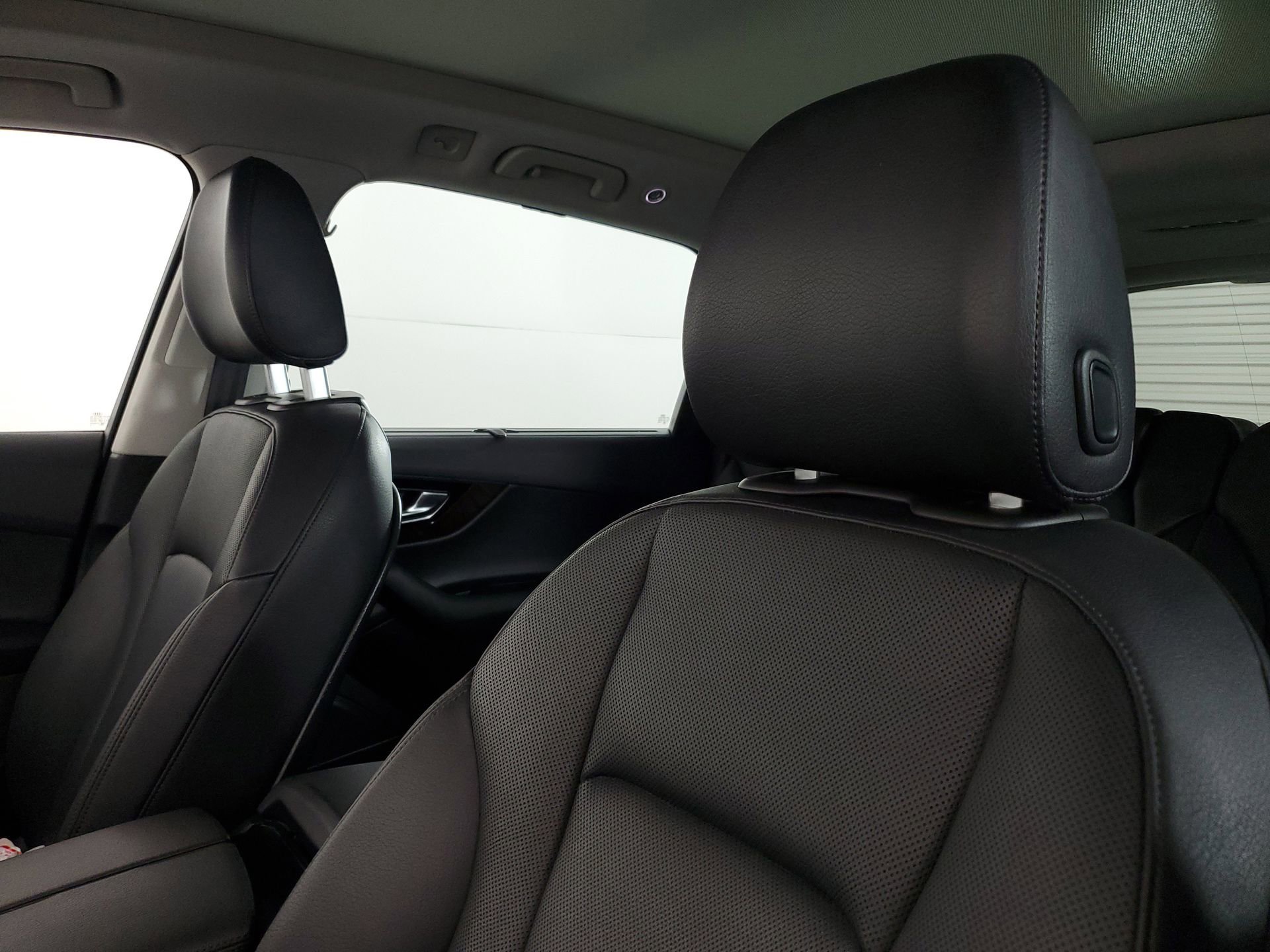 Used 2017 Audi Q7 3.0T Premium Plus image 30