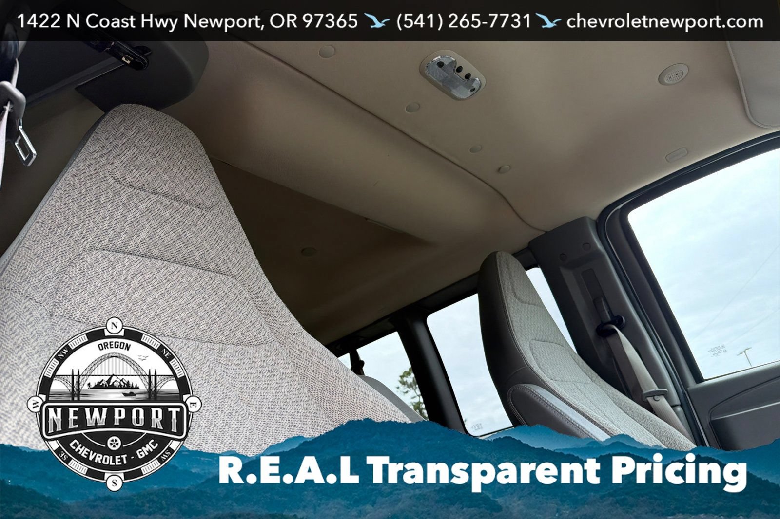 Used 2024 Chevrolet Express 3500 LT w/ LT Preferred Equipment Group RWD image 18