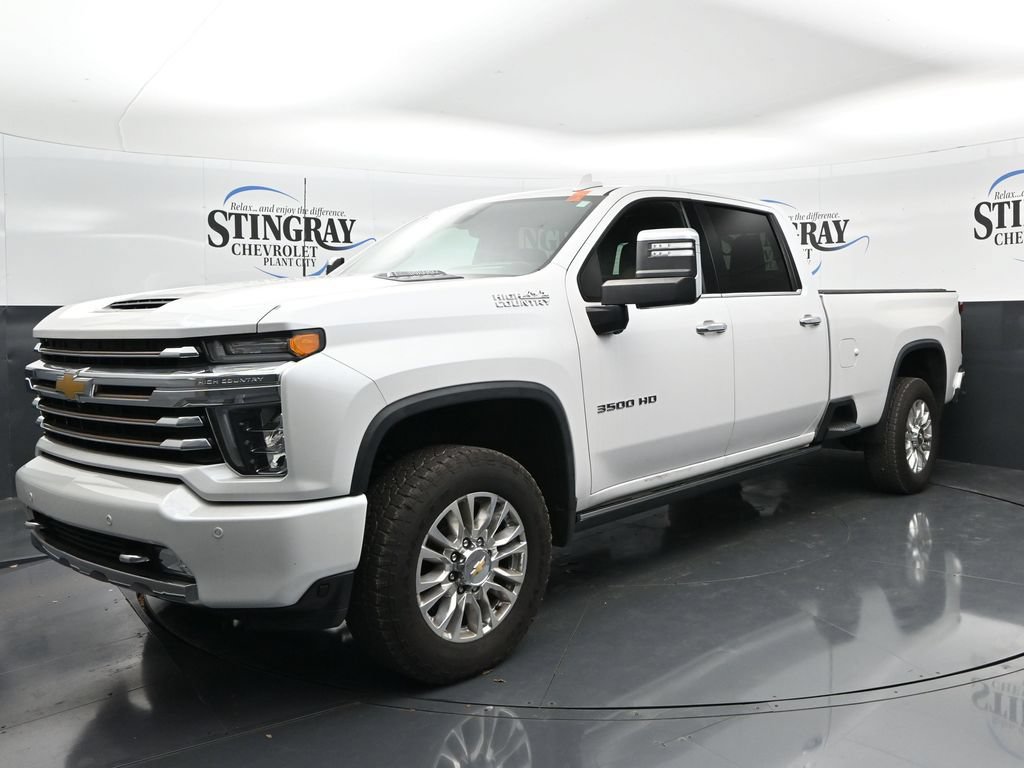 Used 2023 Chevrolet Silverado 3500 High Country AWD/4WD image 3
