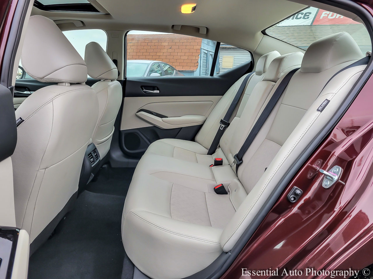 Used 2024 Nissan Altima 2.5 SL image 10