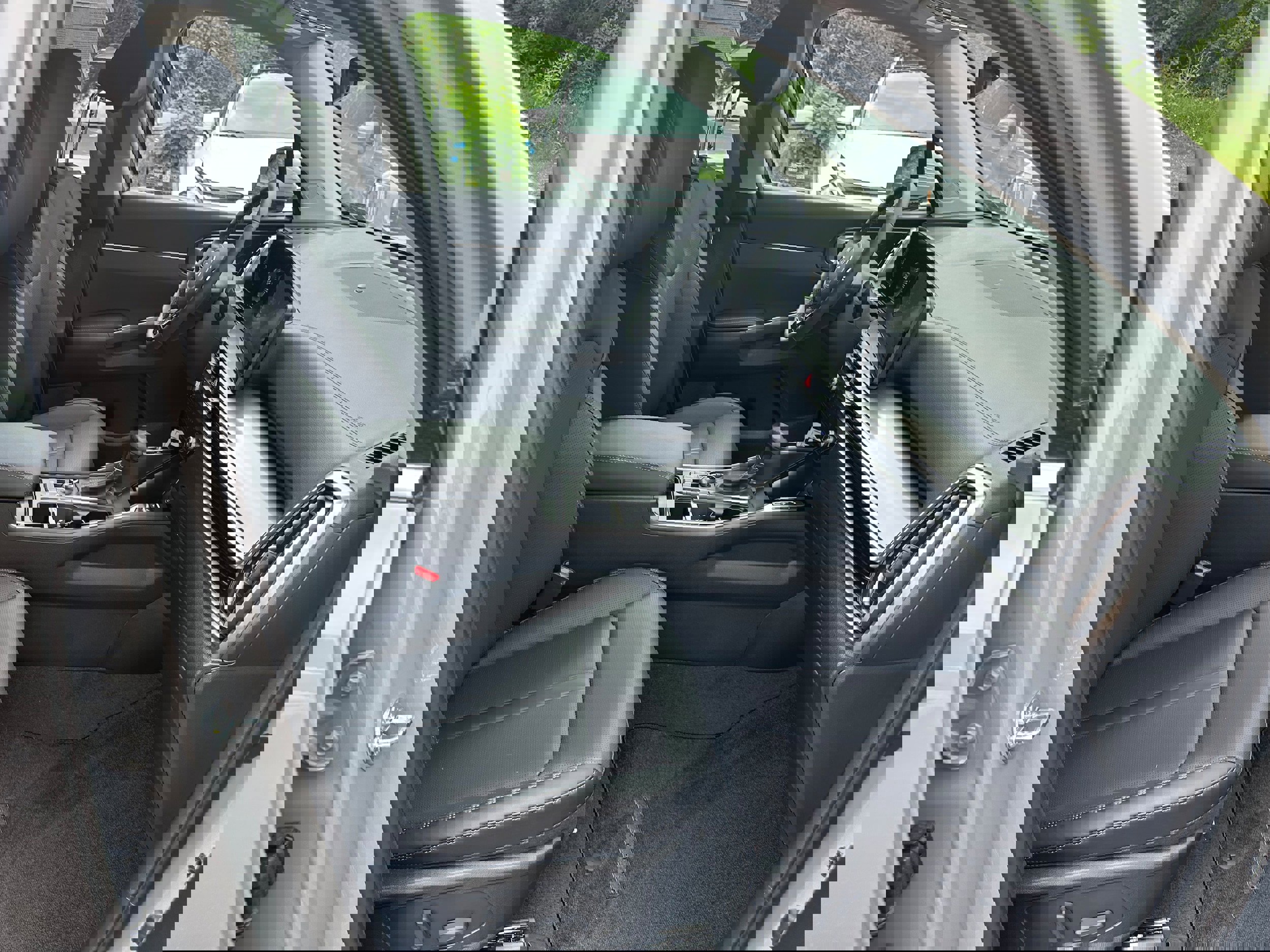 New 2025 Kia Sorento EX w/ Panoramic Sunroof Package image 17