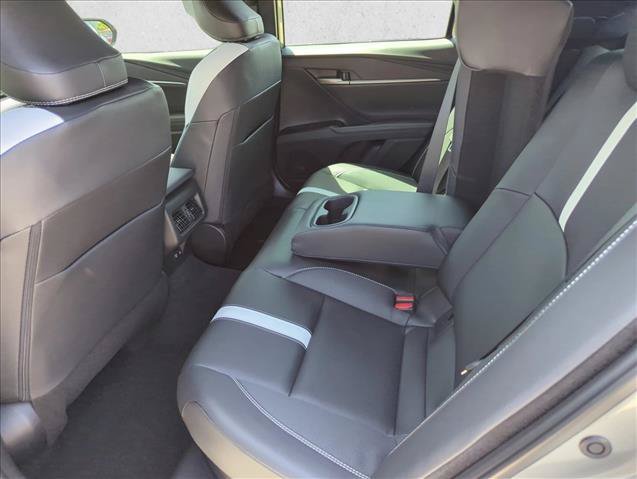 Used 2026 Toyota Camry SE FWD image 24