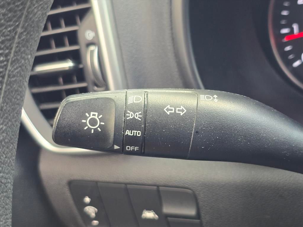 Used 2021 Kia Sportage LX FWD image 19