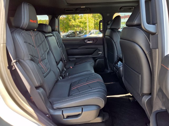 New 2027 Nissan Armada PRO-4X AWD/4WD image 21