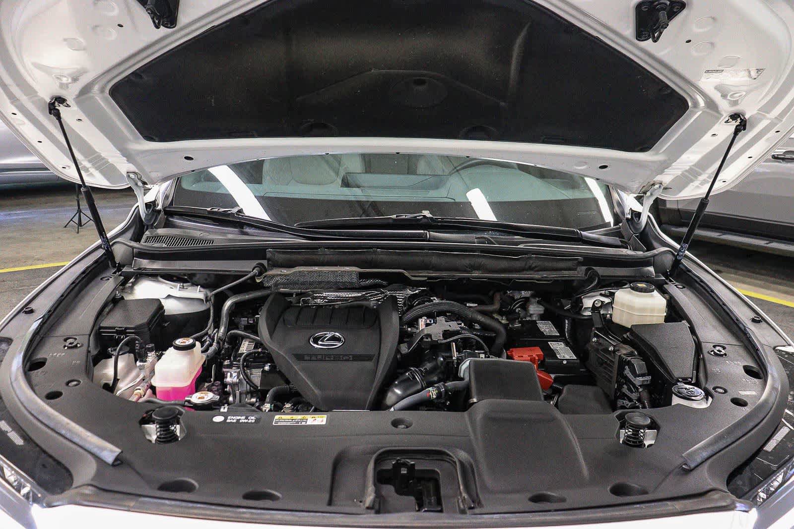 Used 2025 Lexus RX 350 Premium w/ Convenience Package FWD image 28