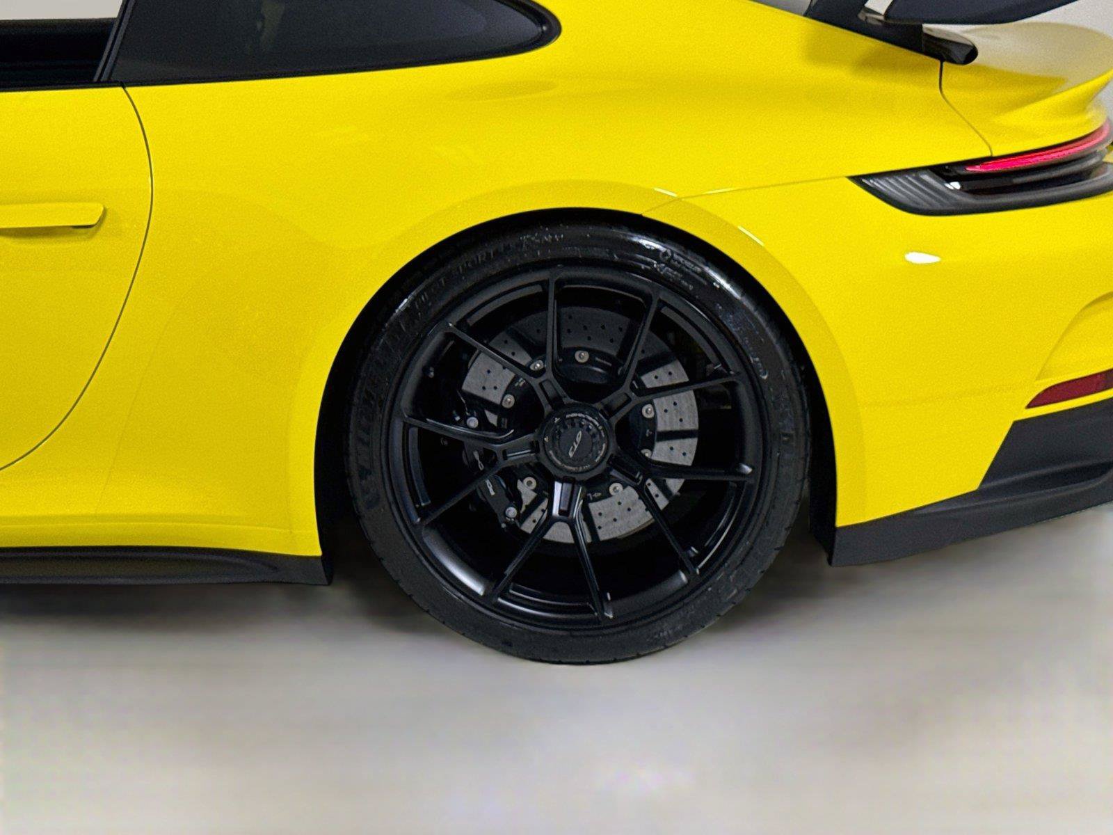 Used 2022 Porsche 911 GT3 RWD image 39