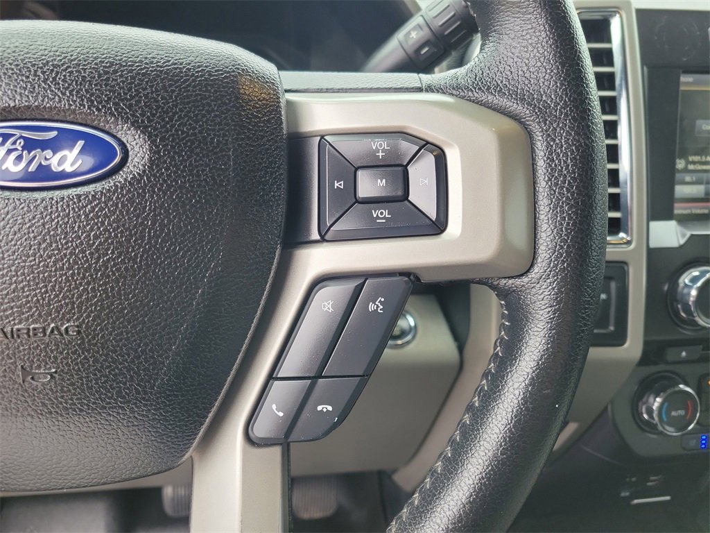 Used 2015 Ford F150 Lariat w/ Trailer Tow Package image 28