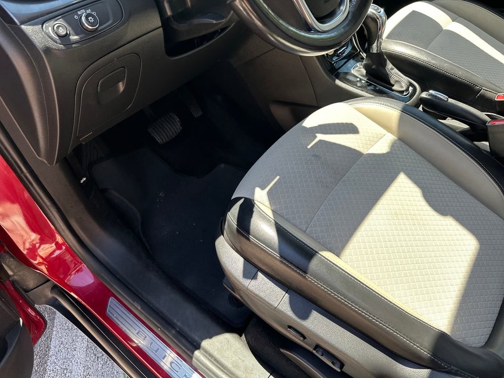 Used 2019 Buick Encore Preferred FWD image 20