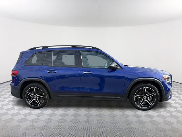 Used 2021 Mercedes-Benz GLB 250 4MATIC image 4