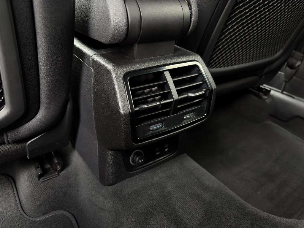 Used 2025 Audi Q3 2.0T Premium AWD/4WD image 7