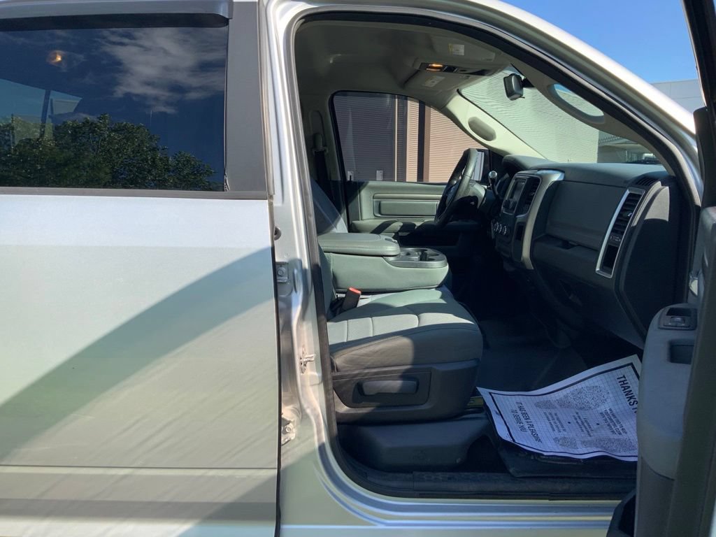 Used 2016 RAM 2500 SLT AWD/4WD image 26