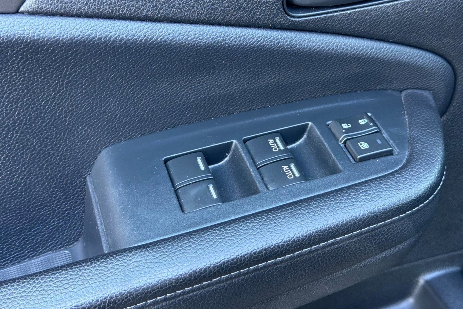 Certified 2023 Honda Passport EX-L image 13