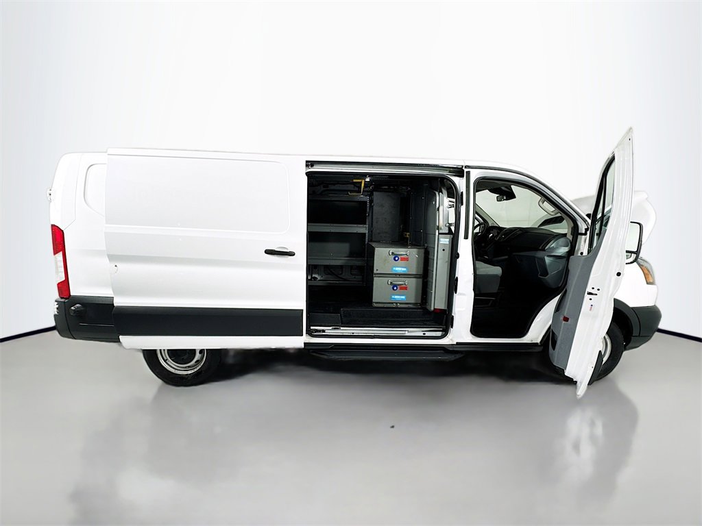 Used 2018 Ford Transit 250 148 Low Roof image 21