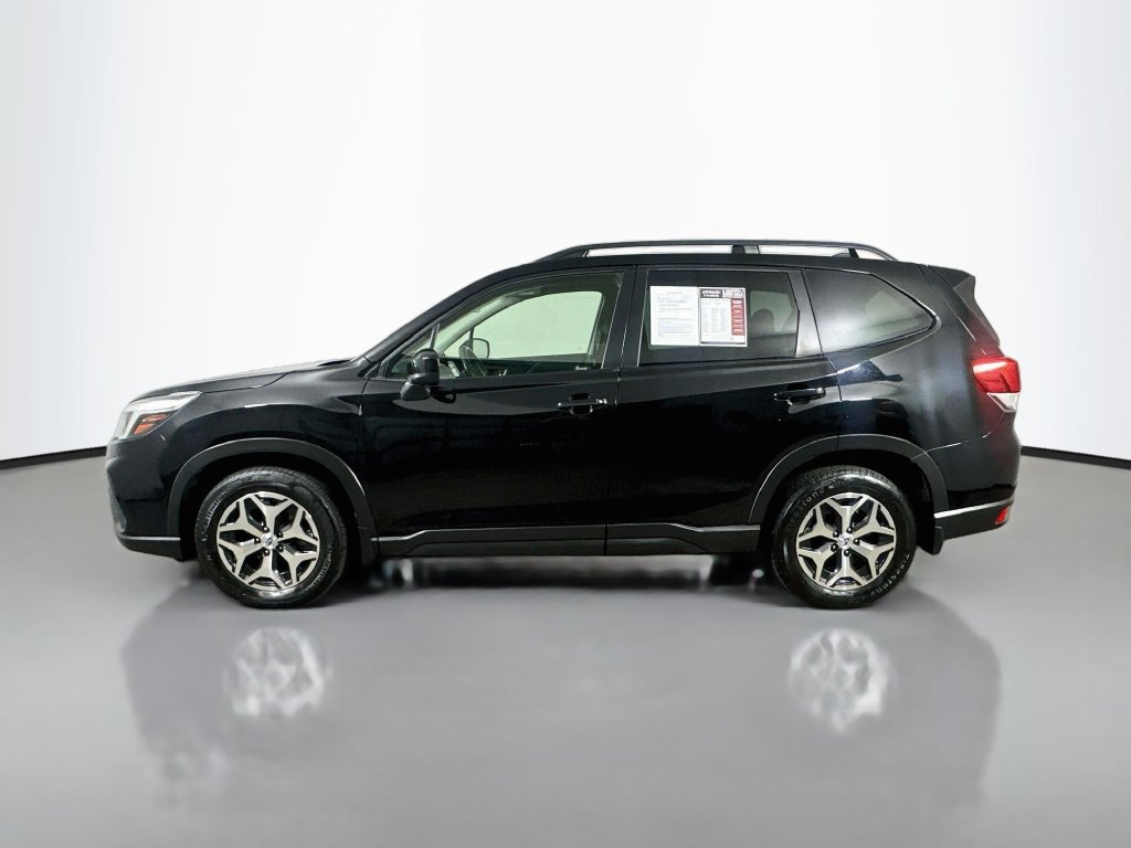 Used 2020 Subaru Forester Premium AWD/4WD image 5