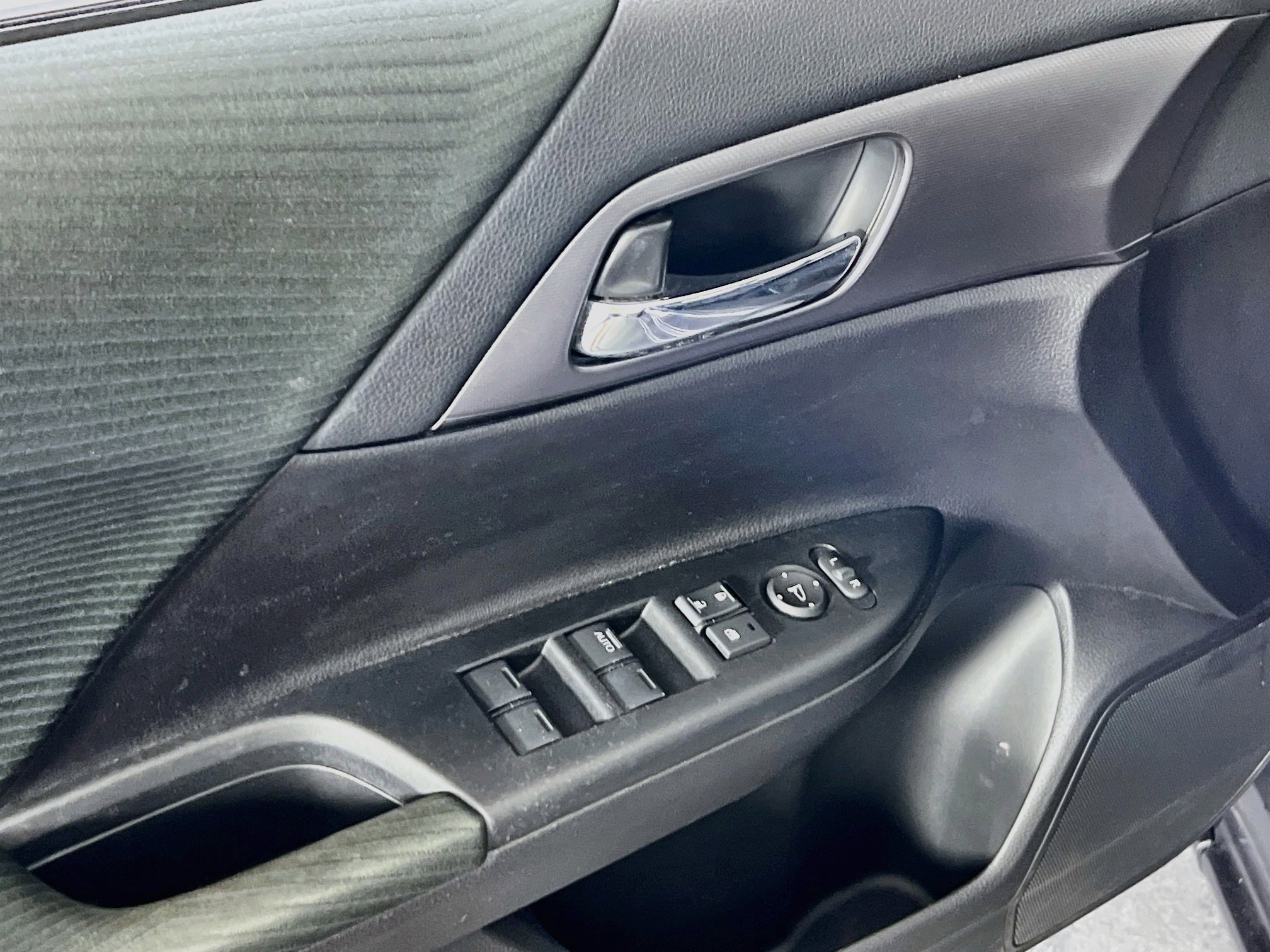 Used 2015 Honda Accord LX image 17