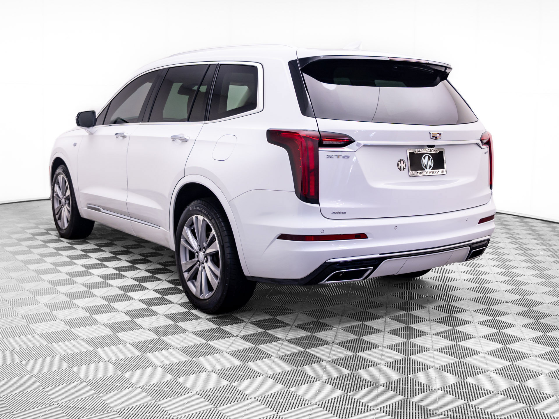 Used 2023 Cadillac XT6 Premium Luxury AWD/4WD image 3