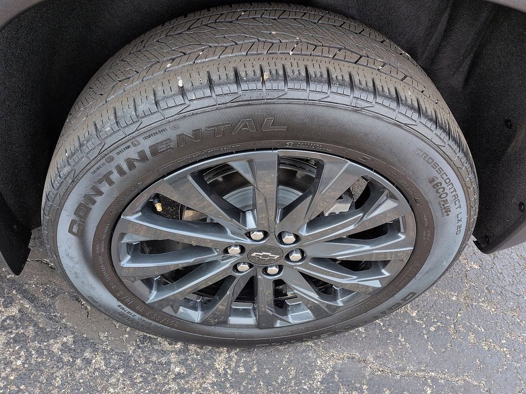 Used 2024 Chevrolet Traverse RS w/ LPO, Floor Liner Package image 10