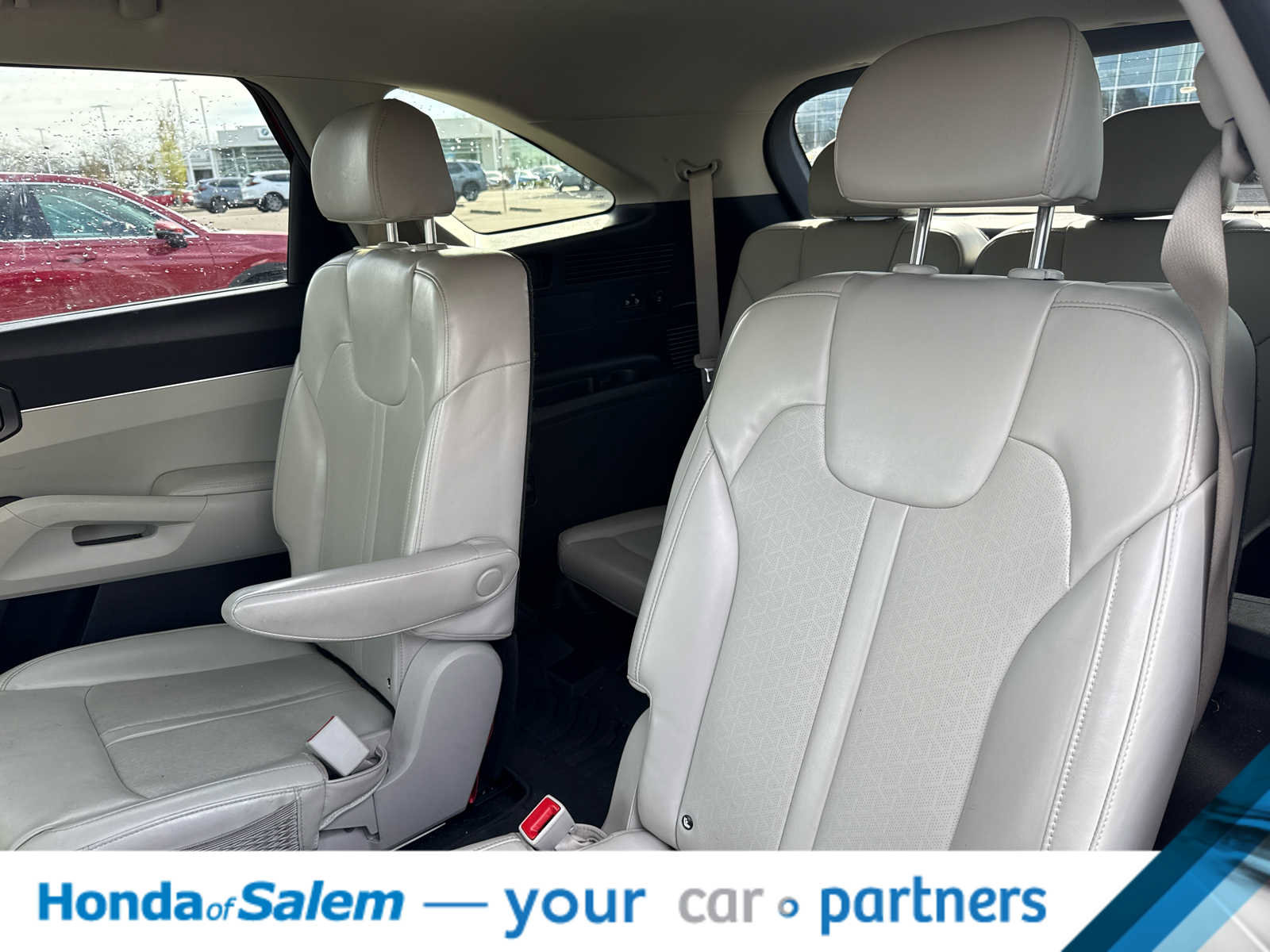 Used 2023 Kia Sorento EX AWD/4WD image 13