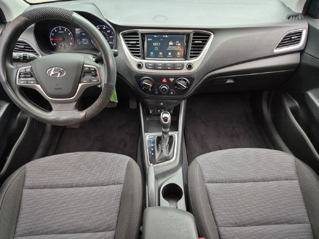 Used 2020 Hyundai Accent SEL FWD image 16