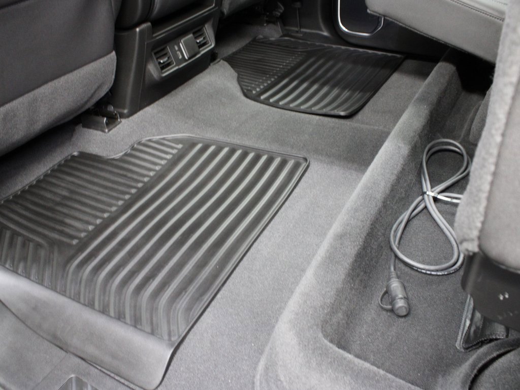 Used 2024 GMC Sierra 1500 SLT image 56