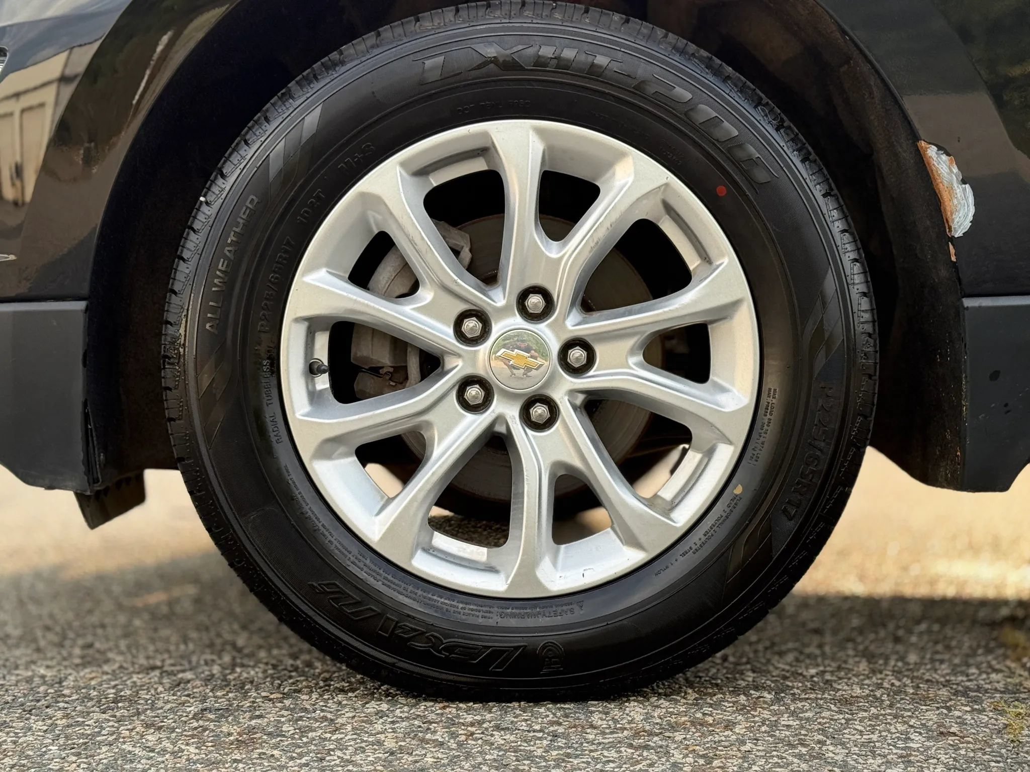 Used 2020 Chevrolet Equinox LT AWD/4WD image 30