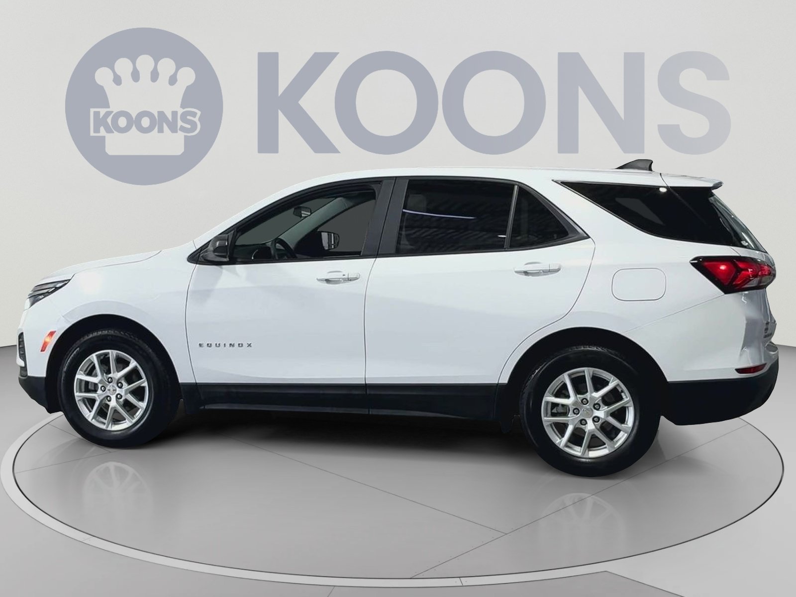 Used 2024 Chevrolet Equinox LS w/ LS Convenience Package FWD image 7