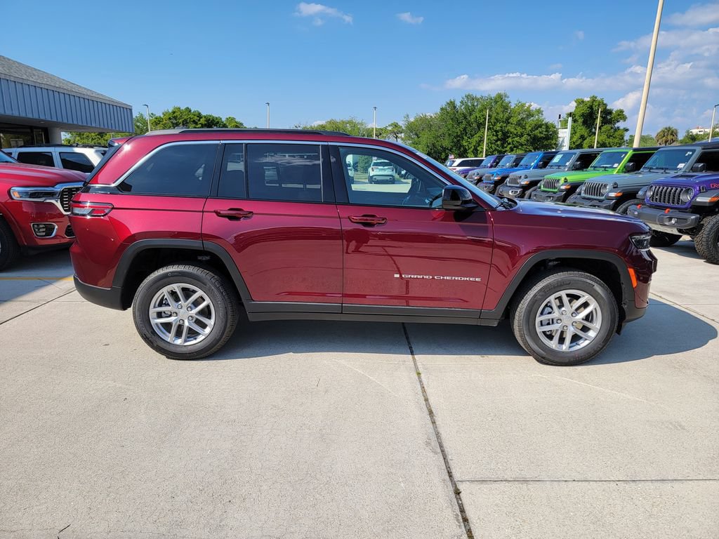 New 2026 Jeep Grand Cherokee Laredo X RWD image 6