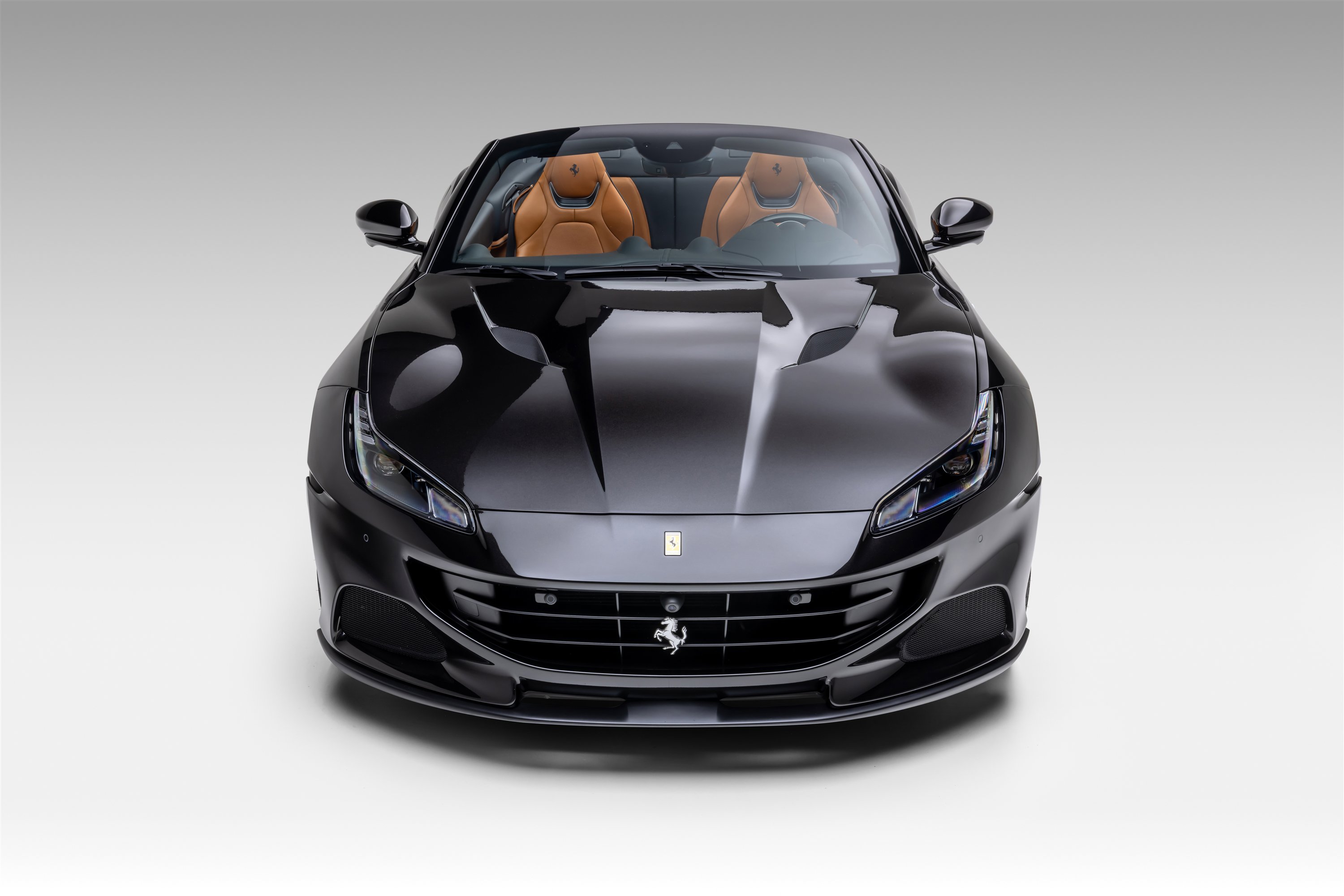 Certified 2023 Ferrari Portofino M RWD image 4