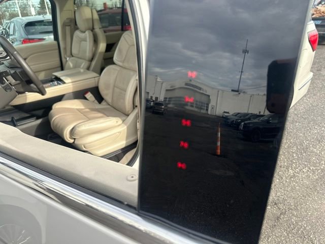 Used 2020 Lincoln Navigator Reserve w/ Luxury Package image 30