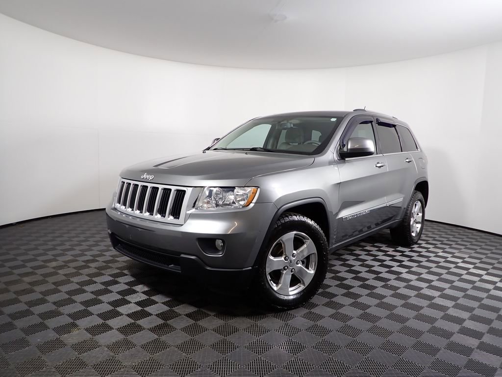 Used 2012 Jeep Grand Cherokee Laredo image 2