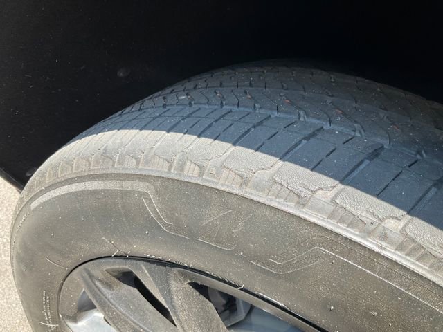 Used 2023 Cadillac Escalade Sport Platinum w/ LPO, ONYX Package AWD/4WD image 13