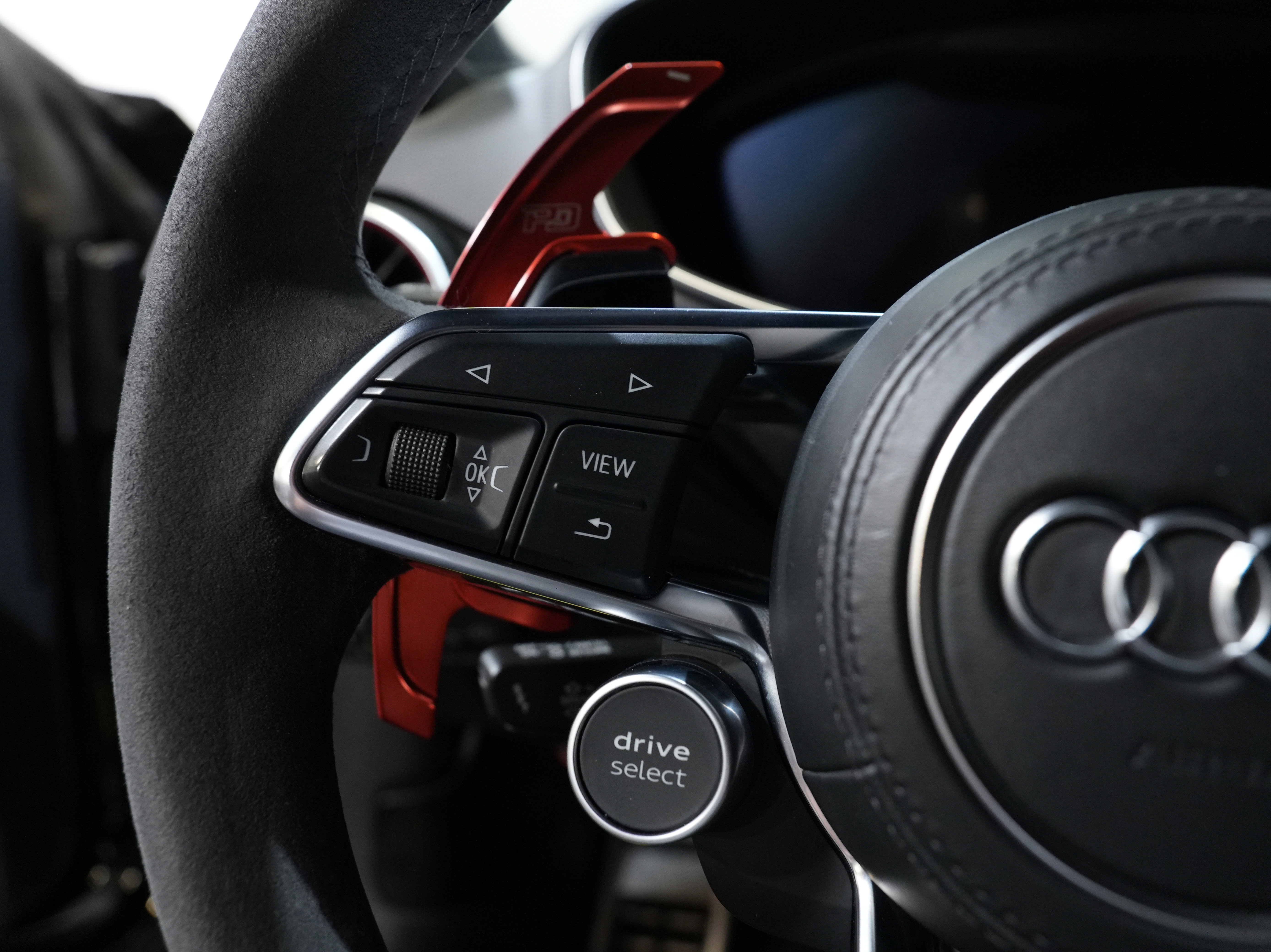 Used 2019 Audi TT RS w/ Technology Package image 34