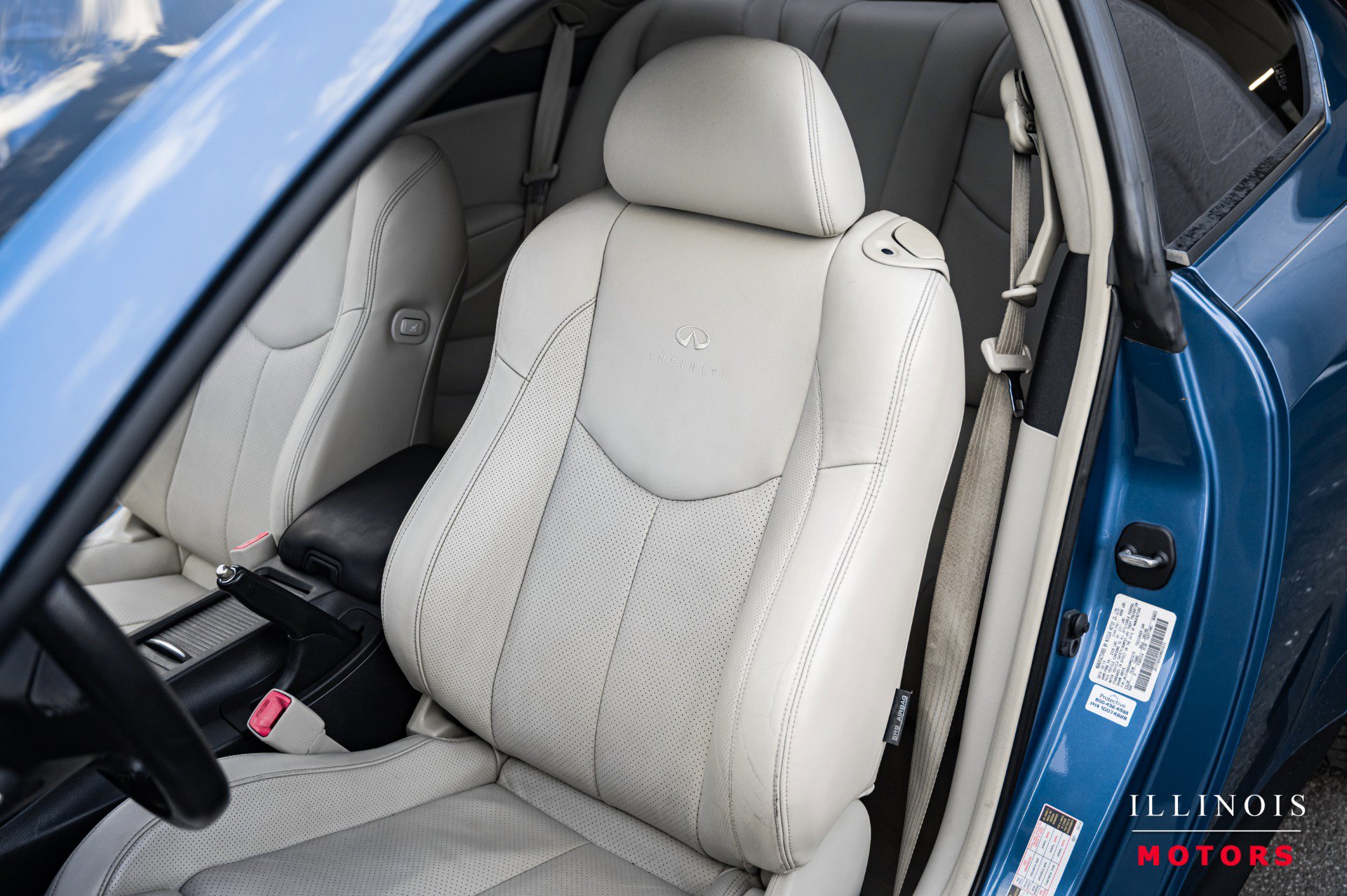 Used 2013 INFINITI G37 Sport image 18