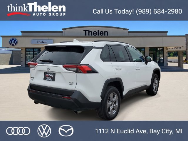 Used 2025 Toyota RAV4 XLE AWD/4WD image 4