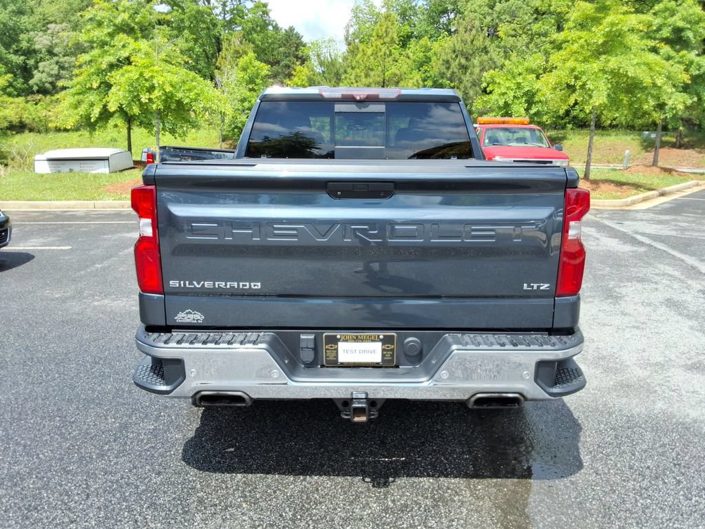 Used 2020 Chevrolet Silverado 1500 LTZ w/ LTZ Premium Package AWD/4WD image 6