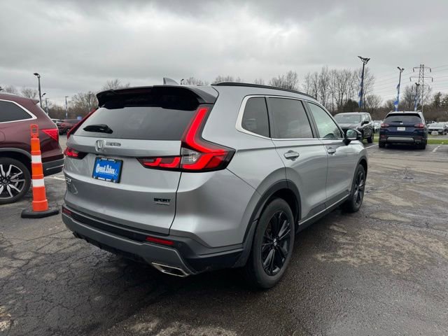 Used 2024 Honda CR-V Sport Touring image 2