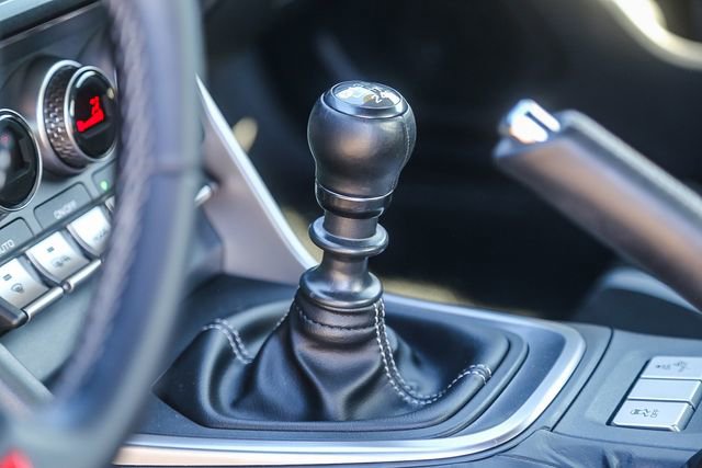 Used 2023 Toyota GR86 Premium w/ ALL Weather Mat Package (TMS) image 24