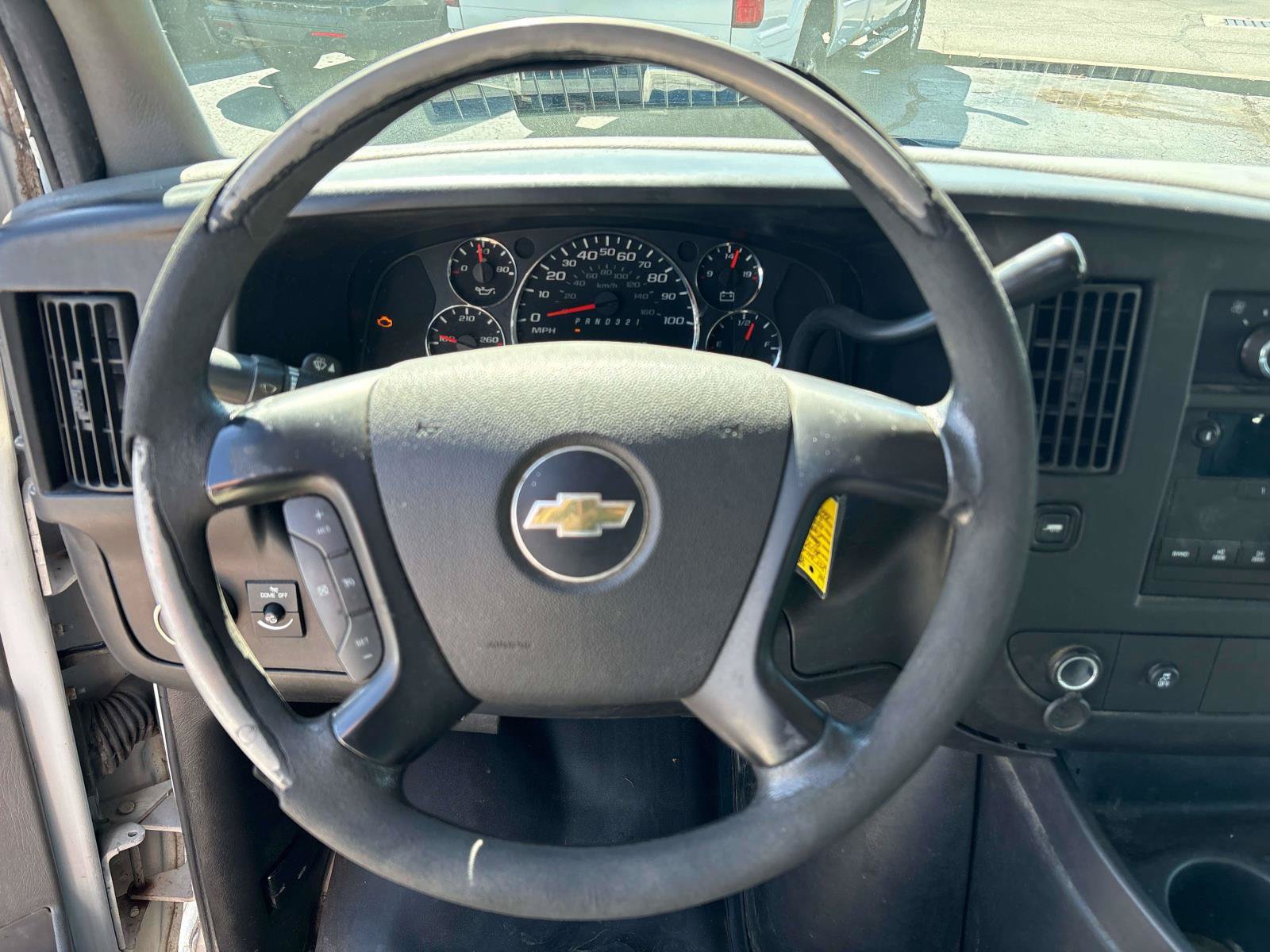Used 2014 Chevrolet Express 1500 RWD image 12